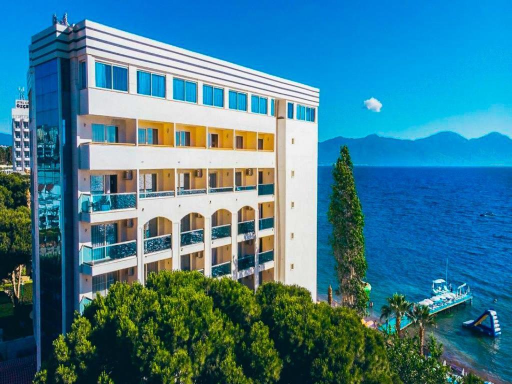 Scala Nuova Beach Hotel Kuşadası Exterior photo